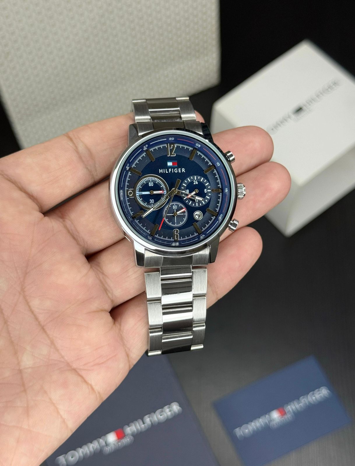Tommy Hilfiger Silver Blue Dial – Bold Style Meets Precision